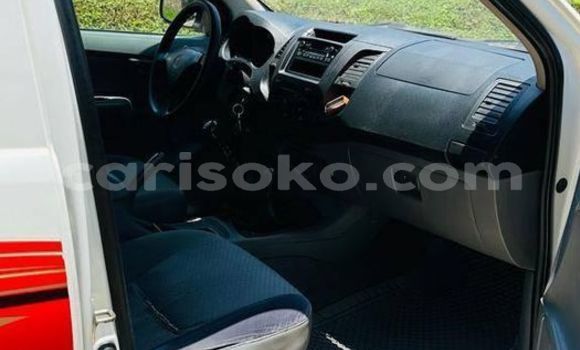 Buy Used Toyota Vigo White Car in Kigali in Rwanda Buy Used Toyota Vigo White Car in Kigali in Rwanda