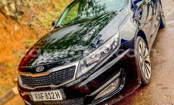 Sayi Na hannu Kia K5 Noir Mota in Kigali a Rwanda Sayi Na hannu Kia K5 Noir Mota in Kigali a Rwanda