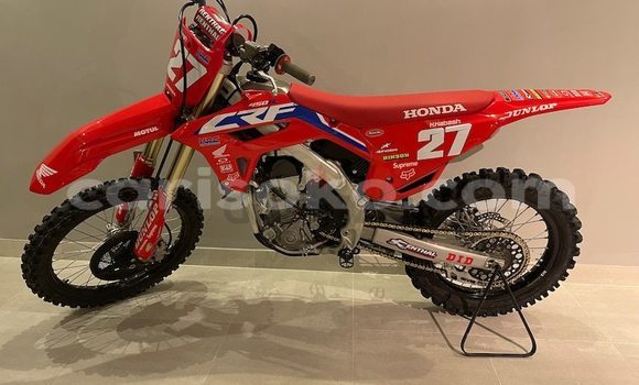 Acheter Occasion Moto Honda CRF Rouge à Kigali, Rwanda Acheter Occasion Moto Honda CRF Rouge à Kigali, Rwanda