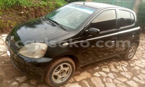 Acheter Occasion Voiture Toyota Yaris Noir à Kigali, Rwanda Acheter Occasion Voiture Toyota Yaris Noir à Kigali, Rwanda