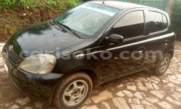 Acheter Occasion Voiture Toyota Yaris Noir à Kigali, Rwanda Acheter Occasion Voiture Toyota Yaris Noir à Kigali, Rwanda