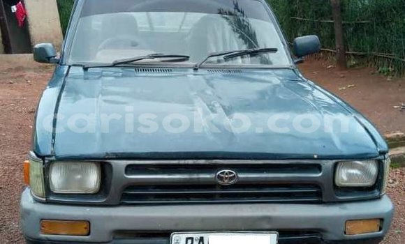 اشتري مستعمل Toyota Hilux Bleu سيارة في Kigali في Rwanda اشتري مستعمل Toyota Hilux Bleu سيارة في Kigali في Rwanda