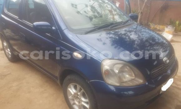 Acheter Occasion Voiture Toyota Yaris Bleu à Kigali, Rwanda Acheter Occasion Voiture Toyota Yaris Bleu à Kigali, Rwanda
