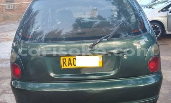 Acheter Occasion Voiture Toyota Starlet Vert à Kigali, Rwanda Acheter Occasion Voiture Toyota Starlet Vert à Kigali, Rwanda