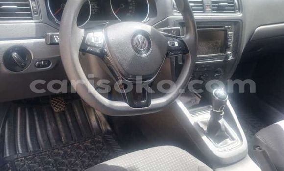 Acheter Occasion Voiture Volkswagen Jetta Gris à Kigali, Rwanda Acheter Occasion Voiture Volkswagen Jetta Gris à Kigali, Rwanda
