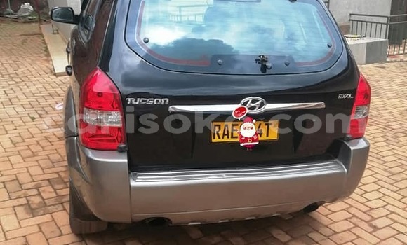 Sayi Na hannu Hyundai Tucson Noir Mota in Kigali a Rwanda Sayi Na hannu Hyundai Tucson Noir Mota in Kigali a Rwanda