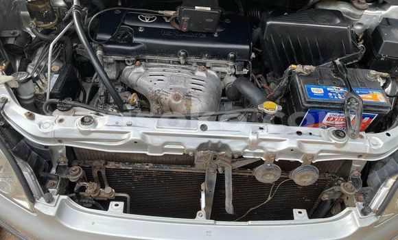 اشتري مستعمل Toyota Avensis Verso Autre سيارة في Kigali في Rwanda اشتري مستعمل Toyota Avensis Verso Autre سيارة في Kigali في Rwanda