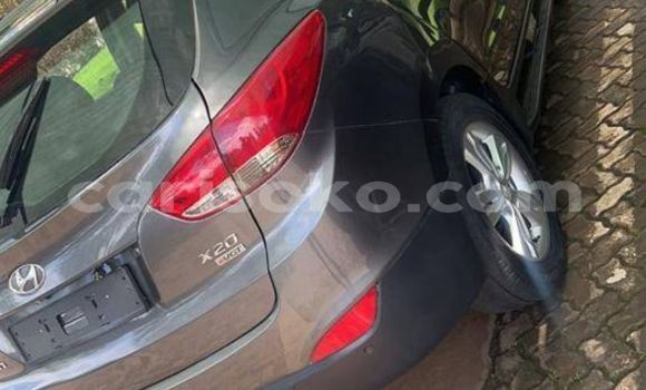 Acheter Occasion Voiture Hyundai Tucson Gris à Kigali, Rwanda Acheter Occasion Voiture Hyundai Tucson Gris à Kigali, Rwanda