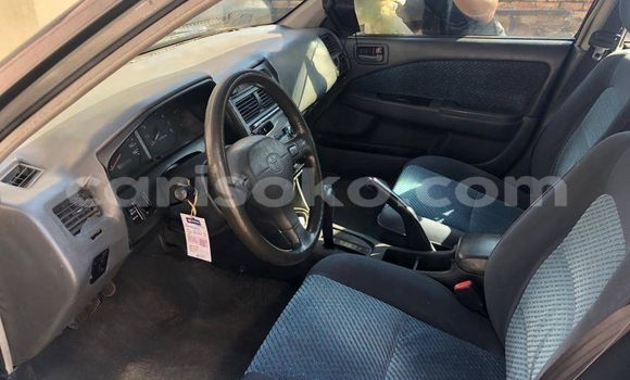 Acheter Occasion Voiture Toyota Carina Noir à Kigali, Rwanda Acheter Occasion Voiture Toyota Carina Noir à Kigali, Rwanda