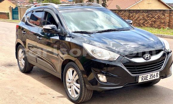 Acheter Occasion Voiture Hyundai Tucson Noir à Kigali, Rwanda Acheter Occasion Voiture Hyundai Tucson Noir à Kigali, Rwanda