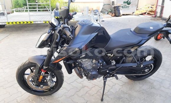 Acheter Occasion Moto KTM Duke Noir à Kigali, Rwanda Acheter Occasion Moto KTM Duke Noir à Kigali, Rwanda