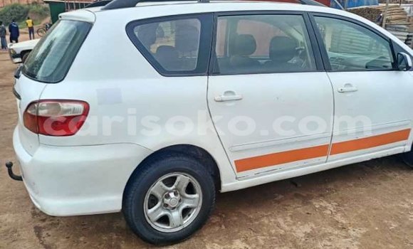 Buy Used Toyota Avensis White Car in Kigali in Rwanda Buy Used Toyota Avensis White Car in Kigali in Rwanda