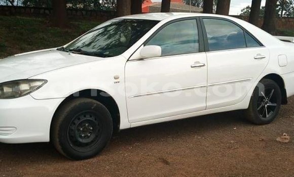 Buy Used Toyota Camry White Car in Kigali in Rwanda Buy Used Toyota Camry White Car in Kigali in Rwanda