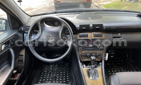 اشتري مستعمل Mercedes-Benz C–Class Noir سيارة في Kigali في Rwanda اشتري مستعمل Mercedes-Benz C–Class Noir سيارة في Kigali في Rwanda