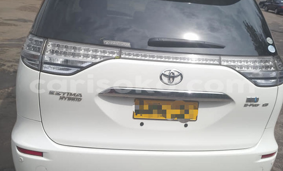 اشتري مستعمل Toyota Harrier Blanc سيارة في Kigali في Rwanda اشتري مستعمل Toyota Harrier Blanc سيارة في Kigali في Rwanda