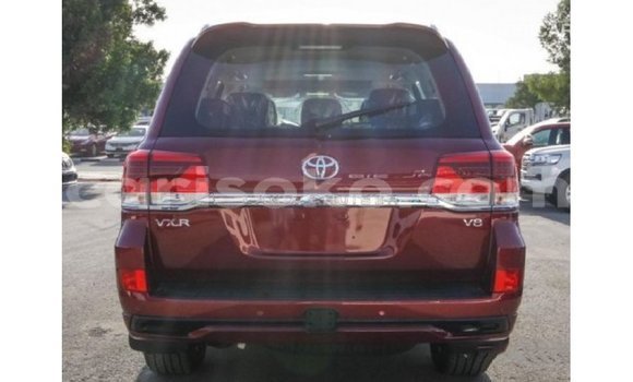 Acheter Import Voiture Toyota Land Cruiser Rouge à Import - Dubai, Rwanda Acheter Import Voiture Toyota Land Cruiser Rouge à Import - Dubai, Rwanda