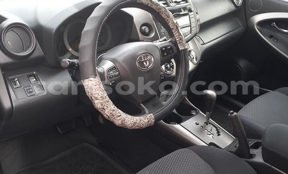 Acheter Occasion Voiture Toyota RAV4 Noir à Kigali, Rwanda Acheter Occasion Voiture Toyota RAV4 Noir à Kigali, Rwanda