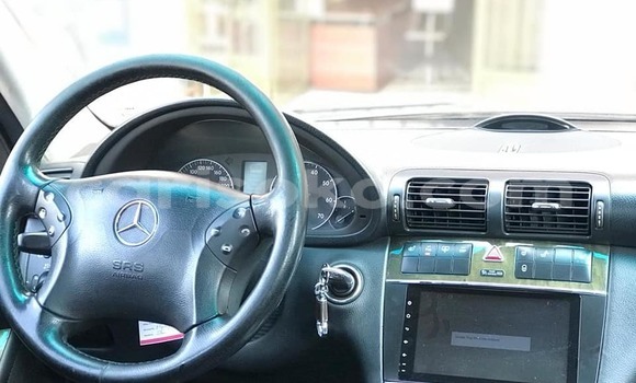 اشتري مستعمل Mercedes-Benz 200 Autre سيارة في Kigali في Rwanda اشتري مستعمل Mercedes-Benz 200 Autre سيارة في Kigali في Rwanda