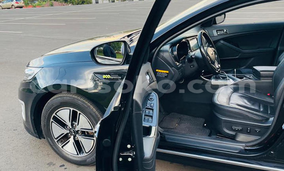 اشتري مستعمل Kia K5 Noir سيارة في Kigali في Rwanda اشتري مستعمل Kia K5 Noir سيارة في Kigali في Rwanda