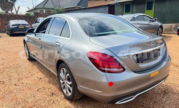 اشتري مستعمل Mercedes-Benz C–Class Autre سيارة في Kigali في Rwanda اشتري مستعمل Mercedes-Benz C–Class Autre سيارة في Kigali في Rwanda