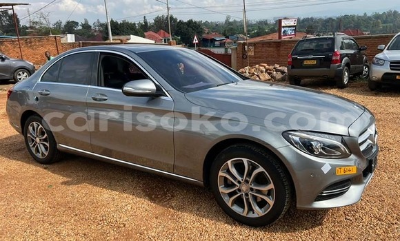 اشتري مستعمل Mercedes-Benz C–Class Autre سيارة في Kigali في Rwanda اشتري مستعمل Mercedes-Benz C–Class Autre سيارة في Kigali في Rwanda