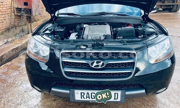 اشتري مستعمل Hyundai Santa Fe Noir سيارة في Kigali في Rwanda اشتري مستعمل Hyundai Santa Fe Noir سيارة في Kigali في Rwanda