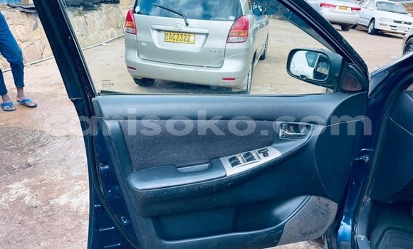 اشتري مستعمل Toyota Corolla Bleu سيارة في Kigali في Rwanda اشتري مستعمل Toyota Corolla Bleu سيارة في Kigali في Rwanda