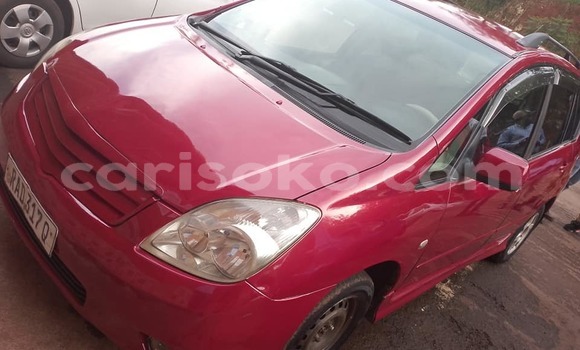اشتري مستعمل Toyota Spacio Rouge سيارة في Kigali في Rwanda اشتري مستعمل Toyota Spacio Rouge سيارة في Kigali في Rwanda