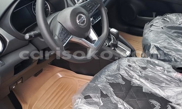 Acheter Occasion Voiture Nissan Kix Noir à Kigali, Rwanda Acheter Occasion Voiture Nissan Kix Noir à Kigali, Rwanda