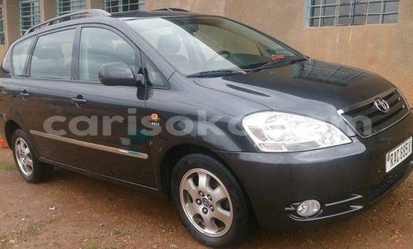 Acheter Occasion Voiture Toyota Verso Noir à Gicumbi, Rwanda Acheter Occasion Voiture Toyota Verso Noir à Gicumbi, Rwanda