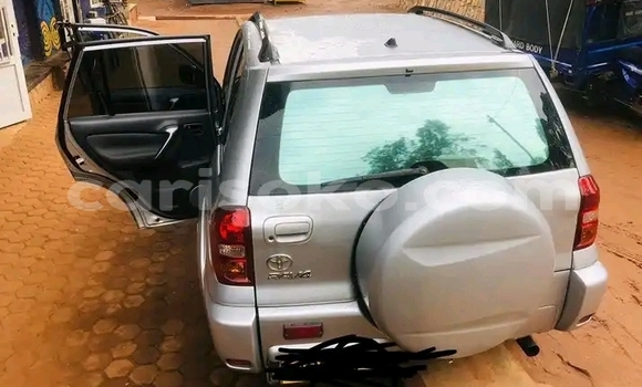 Acheter Occasion Voiture Toyota RAV4 Autre à Kigali, Rwanda Acheter Occasion Voiture Toyota RAV4 Autre à Kigali, Rwanda