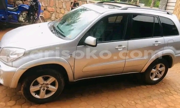 Acheter Occasion Voiture Toyota RAV4 Autre à Kigali, Rwanda Acheter Occasion Voiture Toyota RAV4 Autre à Kigali, Rwanda