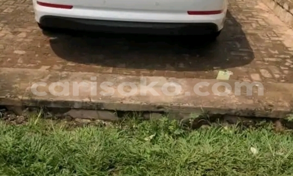 Acheter Occasion Voiture Toyota RAV4 Autre à Kigali, Rwanda Acheter Occasion Voiture Toyota RAV4 Autre à Kigali, Rwanda