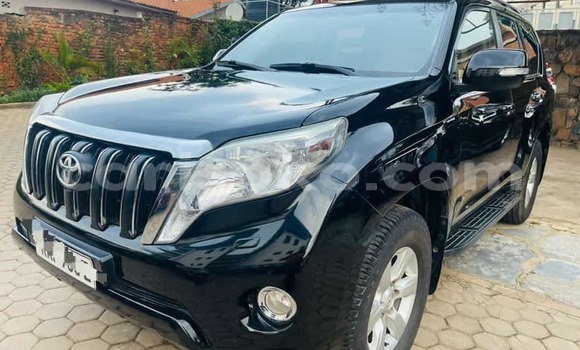 Sayi Na hannu Toyota Land Cruiser Autre Mota in Kigali a Rwanda Sayi Na hannu Toyota Land Cruiser Autre Mota in Kigali a Rwanda