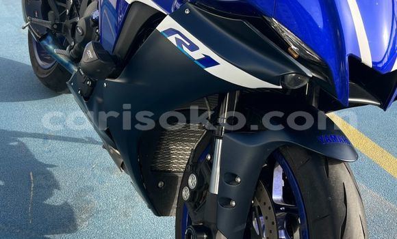 Acheter Occasion Moto Yamaha R1 Bleu à Kigali, Rwanda