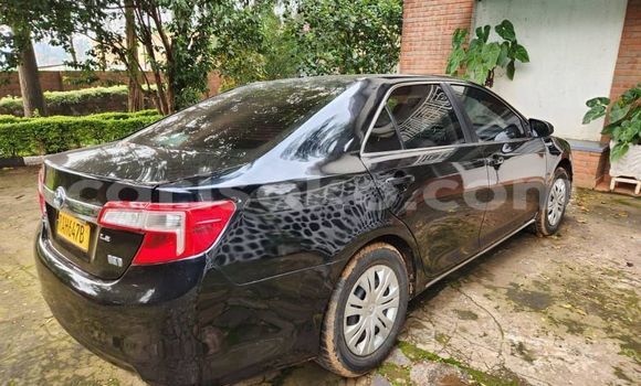 Buy Used Toyota Camry Black Car in Gasarenda in Rwanda Buy Used Toyota Camry Black Car in Gasarenda in Rwanda