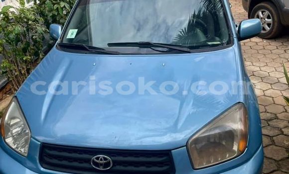 Sayi Na hannu Toyota RAV4 Bleu Mota in Kigali a Rwanda Sayi Na hannu Toyota RAV4 Bleu Mota in Kigali a Rwanda