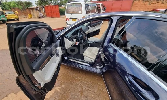 Buy Used Mercedes-Benz C–Class Black Car in Kigali in Rwanda Buy Used Mercedes-Benz C–Class Black Car in Kigali in Rwanda