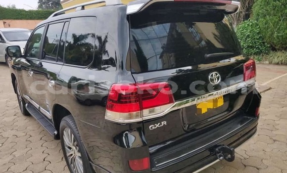 Buy Used Toyota Land Cruiser Black Car in Kigali in Rwanda Buy Used Toyota Land Cruiser Black Car in Kigali in Rwanda