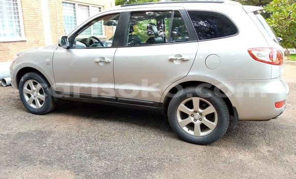 Buy Used Hyundai Santa Fe Other Car in Kigali in Rwanda Buy Used Hyundai Santa Fe Other Car in Kigali in Rwanda