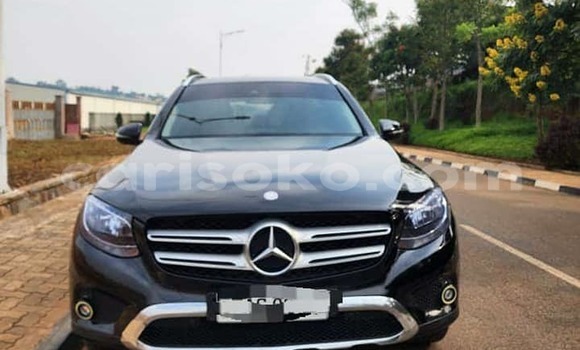 Buy Used Mercedes-Benz GLA-klasse Black Car in Gisenyi in Gisenyi Buy Used Mercedes-Benz GLA-klasse Black Car in Gisenyi in Gisenyi