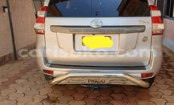 Sayi Na hannu Toyota Land Cruiser Autre Mota in Kigali a Rwanda Sayi Na hannu Toyota Land Cruiser Autre Mota in Kigali a Rwanda