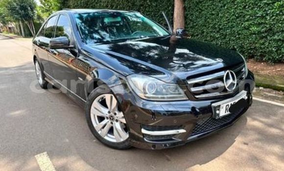 Sayi Na hannu Beijing Jeep Cherokee 2500 Autre Mota in Kigali a Rwanda Sayi Na hannu Beijing Jeep Cherokee 2500 Autre Mota in Kigali a Rwanda