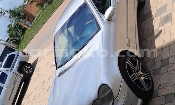 Sayi Na hannu Toyota Comfort Autre Mota in Kigali a Rwanda Sayi Na hannu Toyota Comfort Autre Mota in Kigali a Rwanda