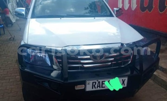 Sayi Na hannu Toyota Vigo Autre Mota in Kigali a Rwanda Sayi Na hannu Toyota Vigo Autre Mota in Kigali a Rwanda