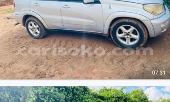 Sayi Na hannu Toyota RAV4 Autre Mota in Kigali a Rwanda Sayi Na hannu Toyota RAV4 Autre Mota in Kigali a Rwanda