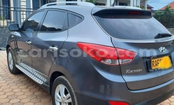 Sayi Na hannu Toyota Tundra Autre Mota in Kigali a Rwanda Sayi Na hannu Toyota Tundra Autre Mota in Kigali a Rwanda