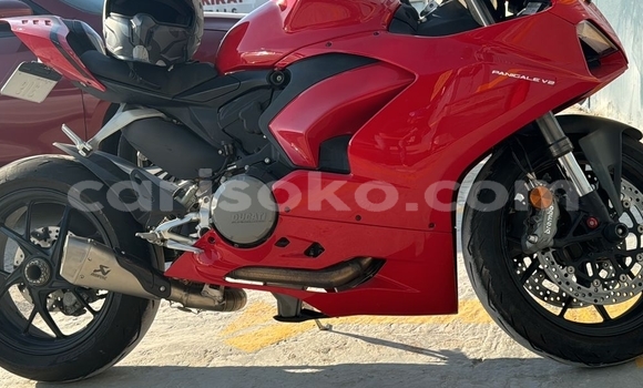Buy Used Ducati Panigale Red Bike in Kigali in Rwanda Buy Used Ducati Panigale Red Bike in Kigali in Rwanda