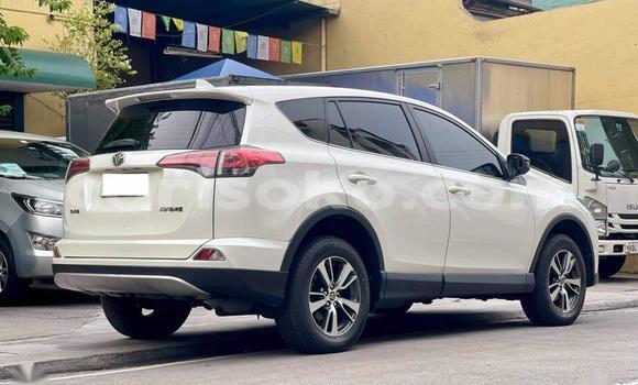 Buy Used Toyota RAV4 White Car in Kigali in Rwanda Buy Used Toyota RAV4 White Car in Kigali in Rwanda