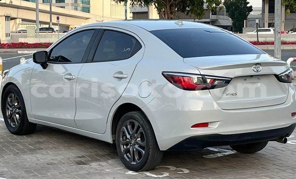 اشتري مستعمل Toyota Yaris Blanc سيارة في Kigali في Rwanda اشتري مستعمل Toyota Yaris Blanc سيارة في Kigali في Rwanda
